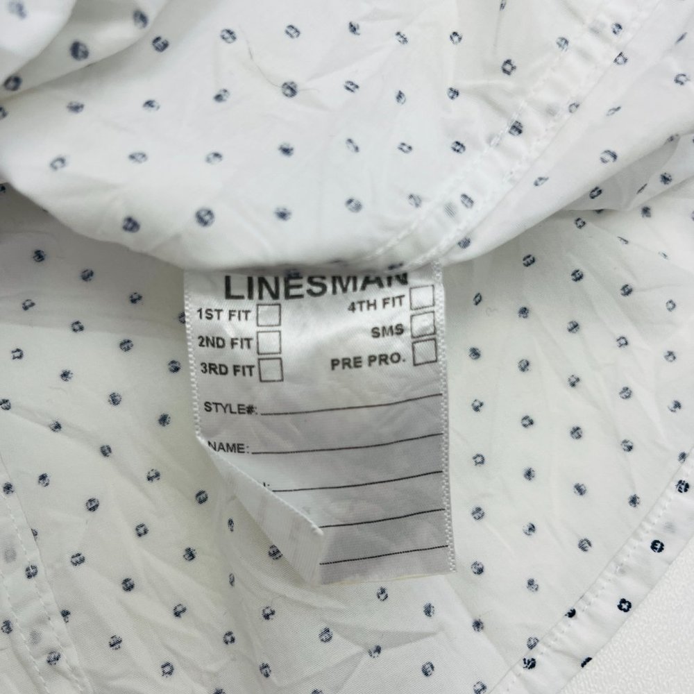 Frank & Eileen Barry White Printed Crinkle Shirt - Picture 11 of 12